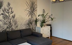 Family Apartment On Saska Kepa
